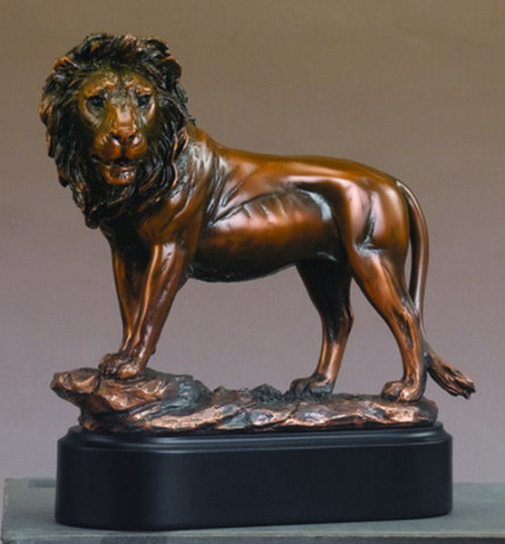 Lion Sculpture Pride Rock Classical Award Statue Figurine Artwork